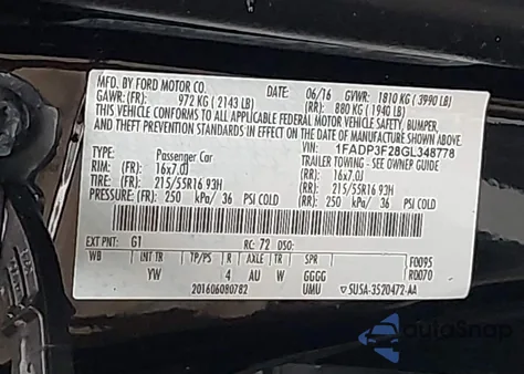 2016 Ford Focus Se z USA, uszkodzony, nr VIN 1FADP3F28GL348778